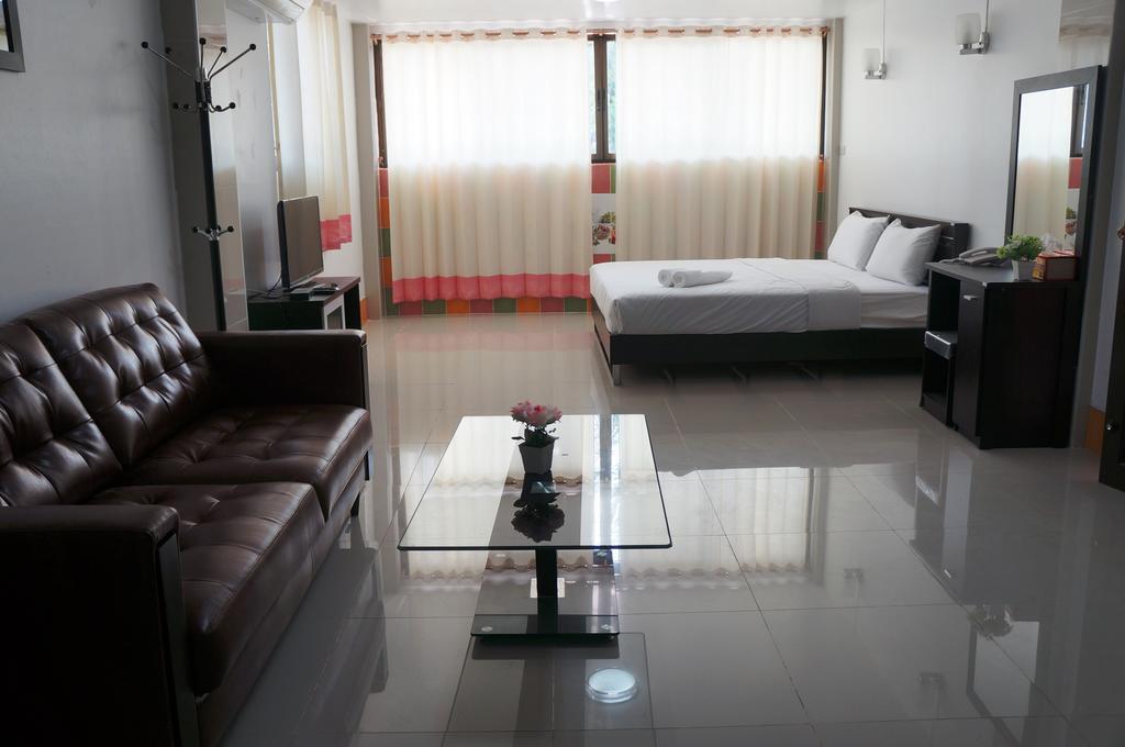 Noble House 2 Chiangmai Hotel Chiang Mai Room photo