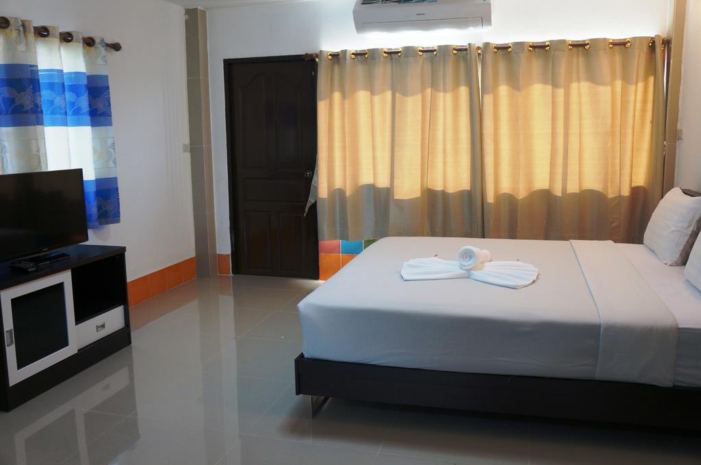 Noble House 2 Chiangmai Hotel Chiang Mai Room photo